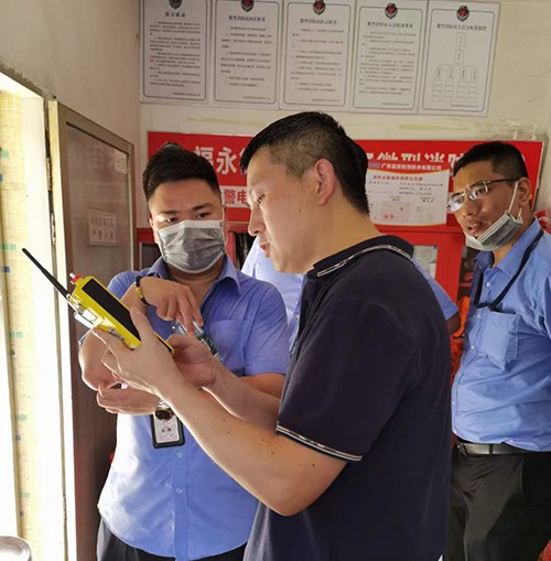 ?市政巡檢便攜式氨基二甲烷氣體檢測(cè)儀應(yīng)用案例