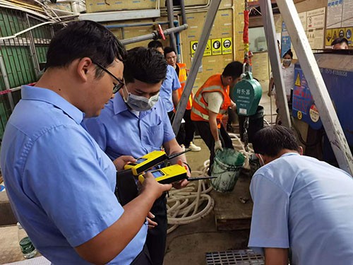 便攜式氨基二甲烷氣體檢測儀